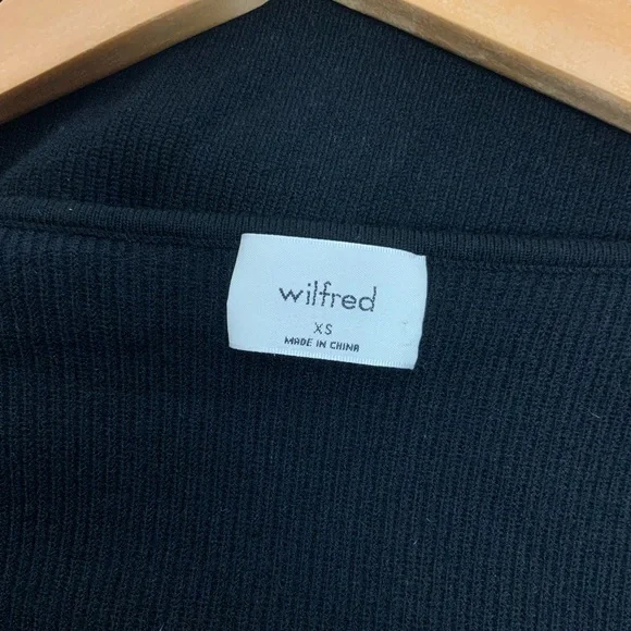 Aritzia Wilfred Tuscany Cropped Sweater - Picture 14 of 16